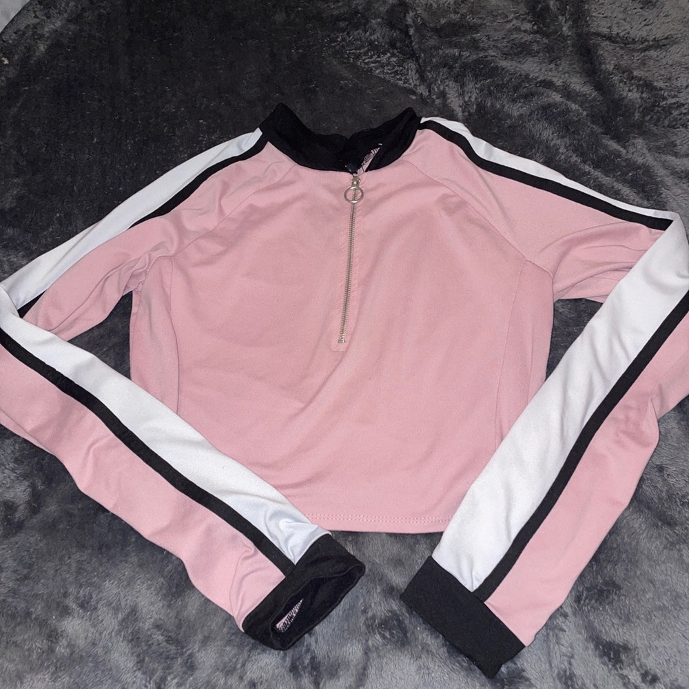 Crop top long sleeve zipper blouse pre owned.